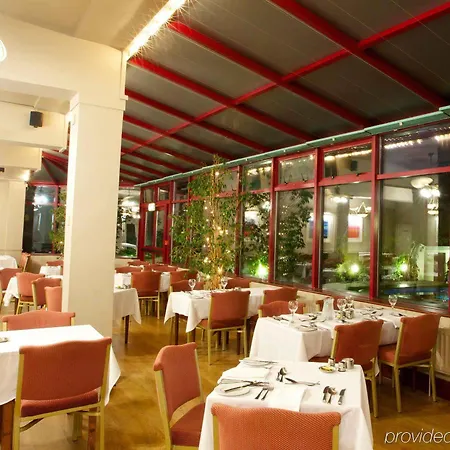 Apollo Hotel